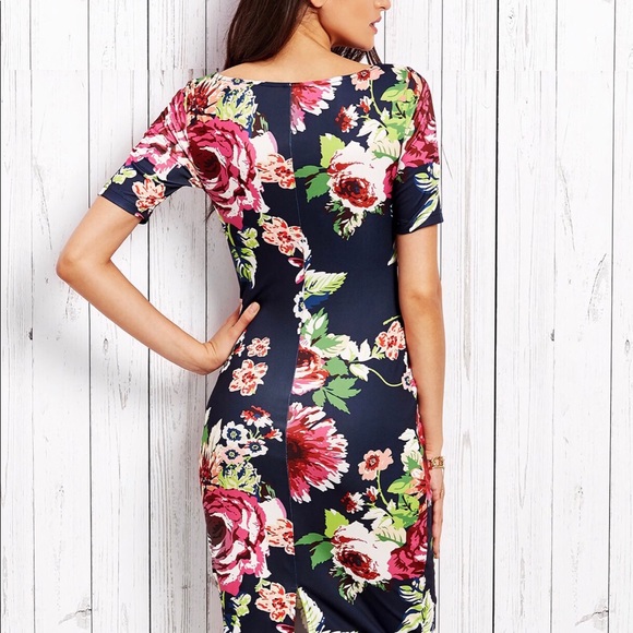 Rose Print Slit Back Pencil Dress - Picture 4 of 4